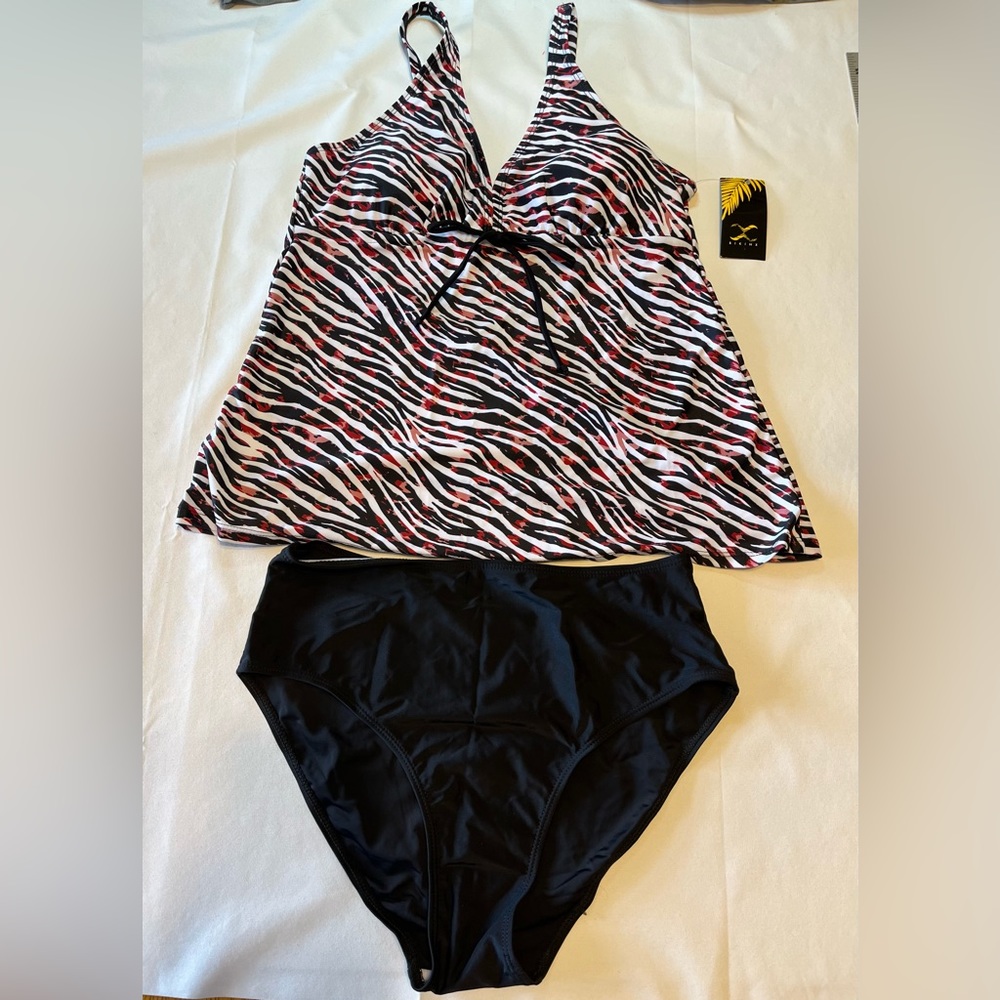 Ladies 2 piece Tankini swimsuit size L #46p